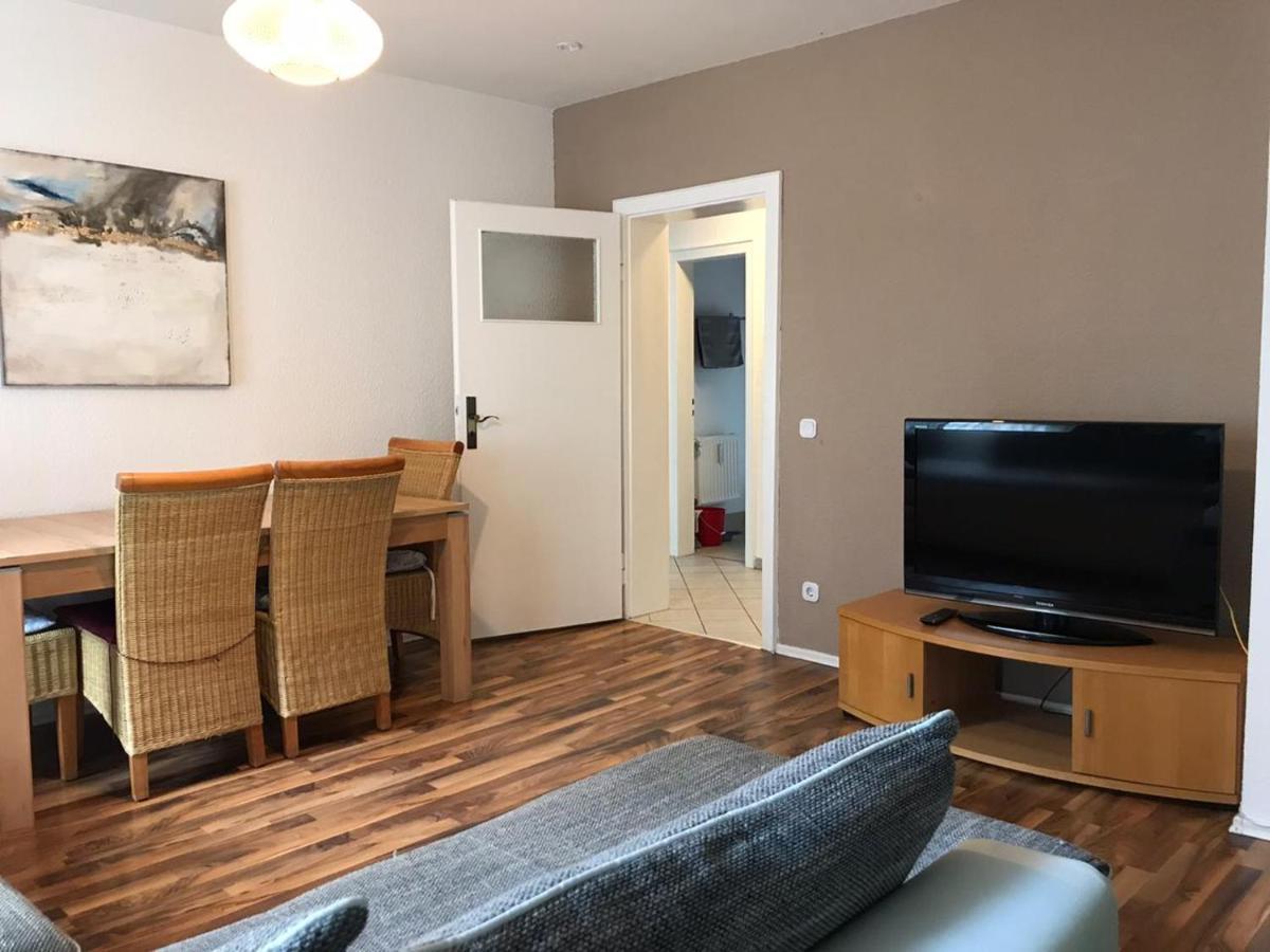 Grosse Ferienwohnung An Der Rheinpromenade Three Дуйсбург Екстер'єр фото